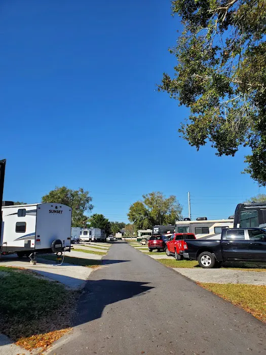 Rainbow Chase RV Resort Picture 2