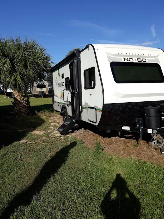 Rainbow Chase RV Resort Picture 3