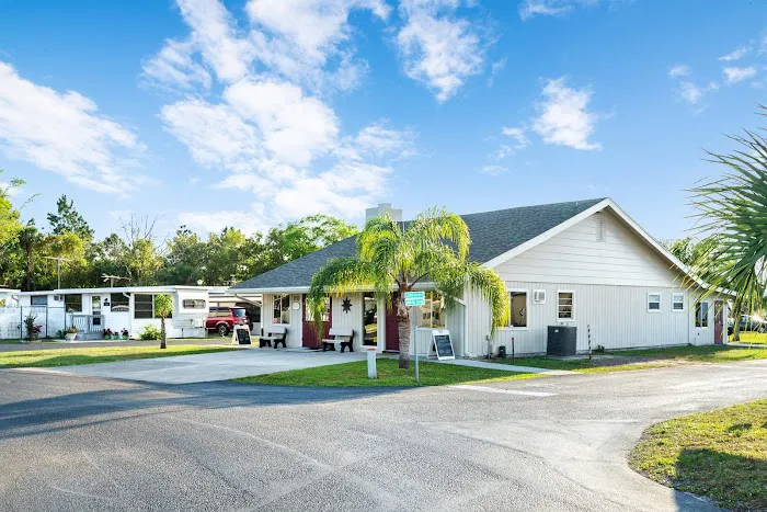 Holiday Village RV Park | Titusville, FL Picture 9