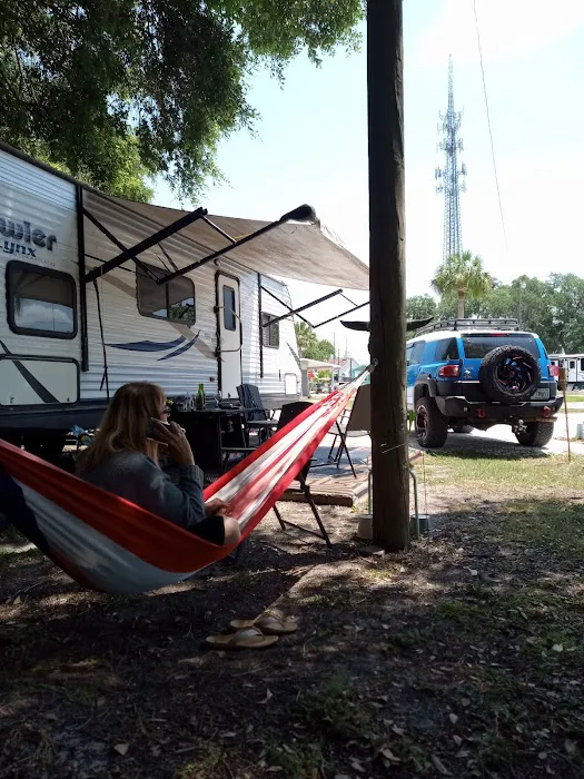 LITTLE FLAMINGO RV Picture 7