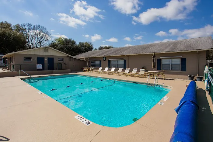 Leisure Days RV Resort Picture 3