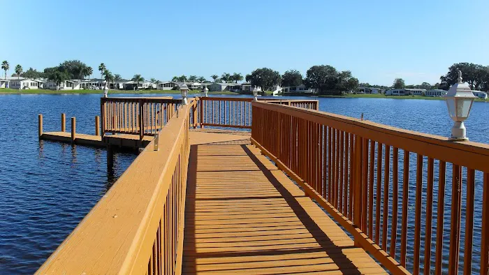 Crystal Lake - Zephyrhills Picture 1