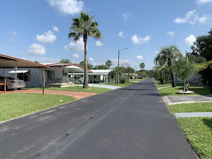 Palm Tree Acres Mobile Home Community Picture 1