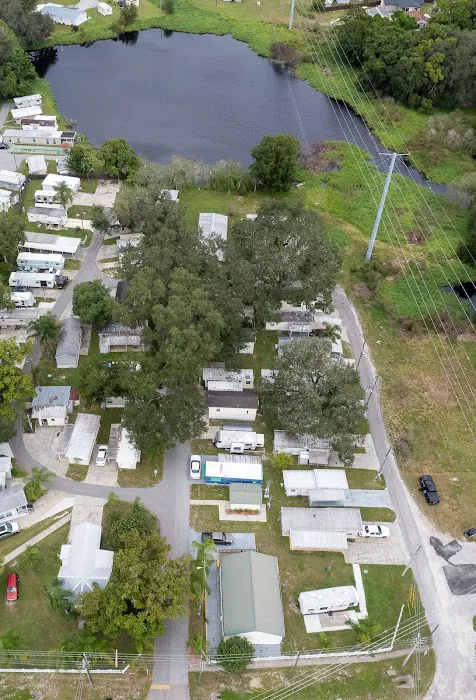 Little Lake Court RV Park Picture 5