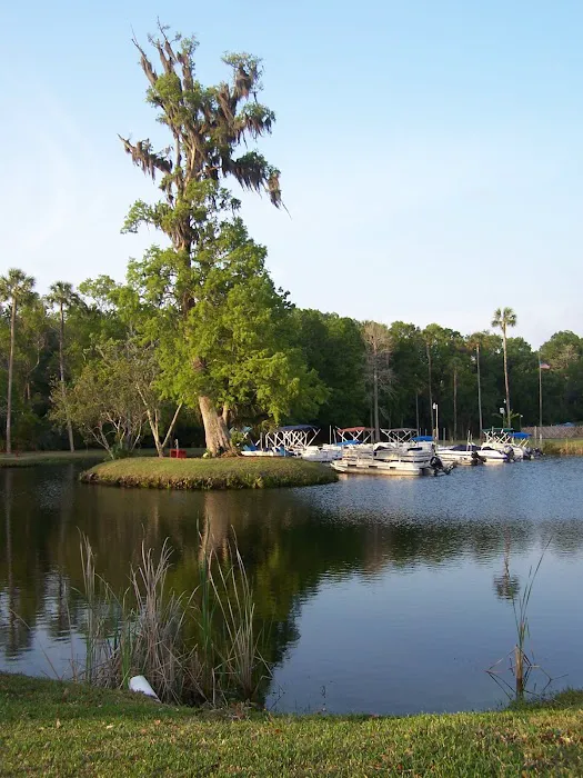Colony Cove Mobile Home Park Picture 6