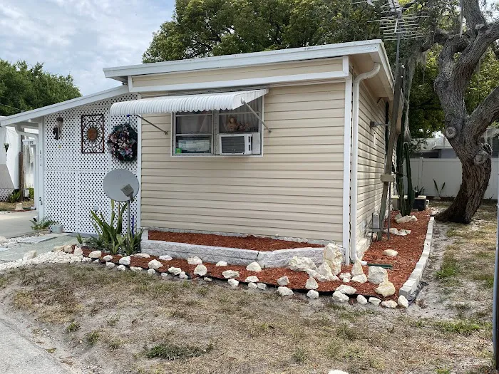 Riverbend Mobile Village Picture 5