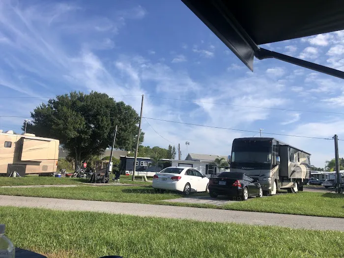 Holiday Travel Park Picture 5
