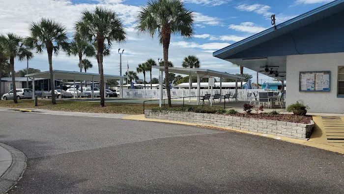 Tarpon Glen Picture 3