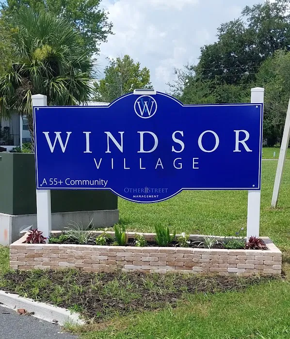 Windsor Village Picture 3