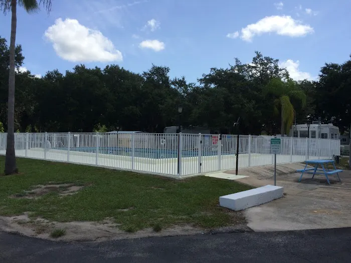 Kissimmee RV Park Picture 7