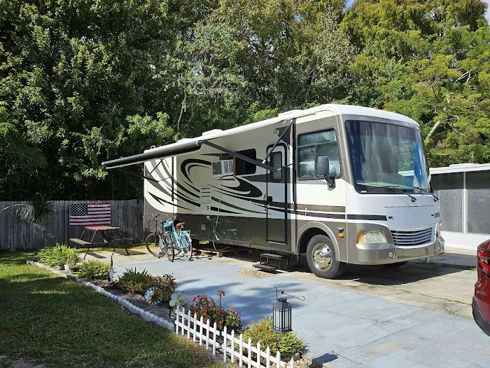 Great Oak RV Resort Picture 4