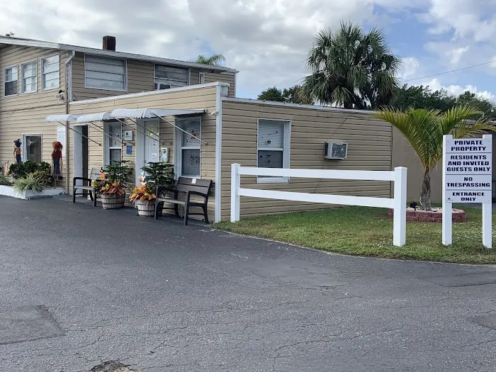 Osceola Mobile Village Picture 3