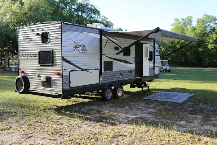 RV'S Adventure Fl Picture 6