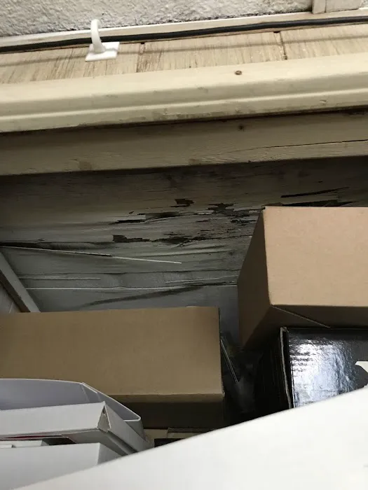 Whispering Oaks Mobile Home Park Picture 6