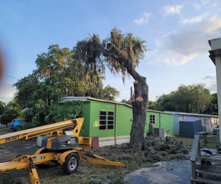 Whispering Oaks Mobile Home Park