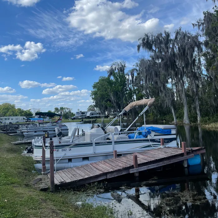 Oak Harbor RV Park Picture 10