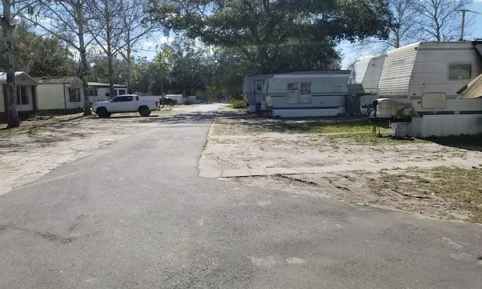 Tucker Road RV & Mobile Home Estates Picture 6