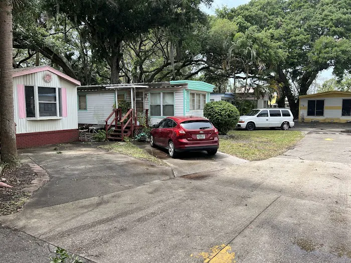 Jay May Mobile Home Park Picture 6