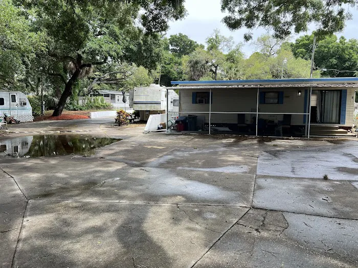 Jay May Mobile Home Park Picture 8