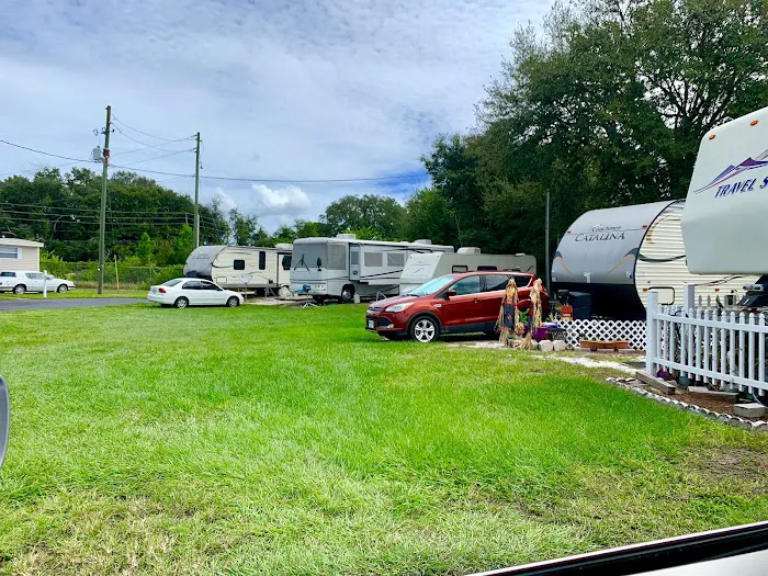 Haines City Mobile Home & RV Community Picture 5