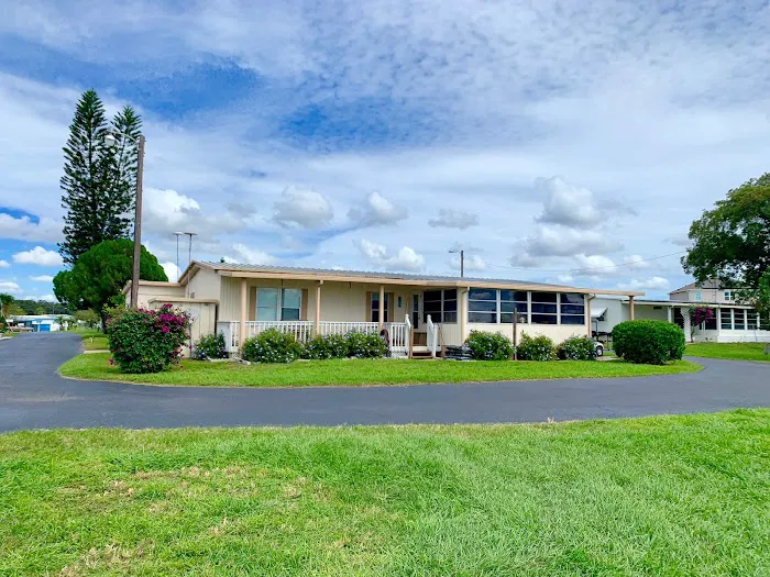Haines City Mobile Home & RV Community Picture 2