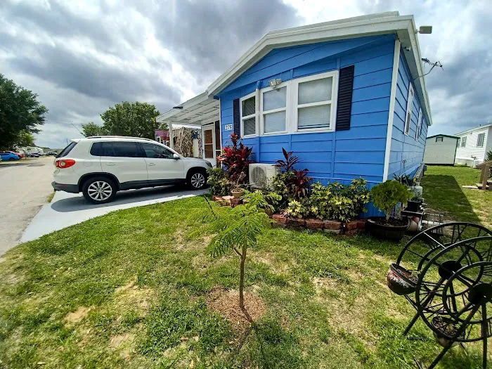 Midway RV Park Picture 2
