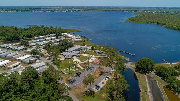 The Landings at Lake Henry Picture 1
