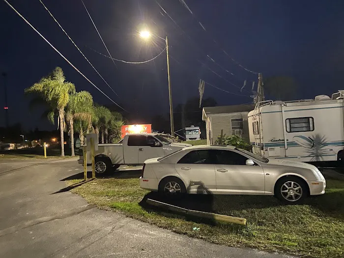 Friendly Rv Park Picture 2