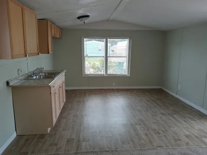 Sunrise Village Picture 8