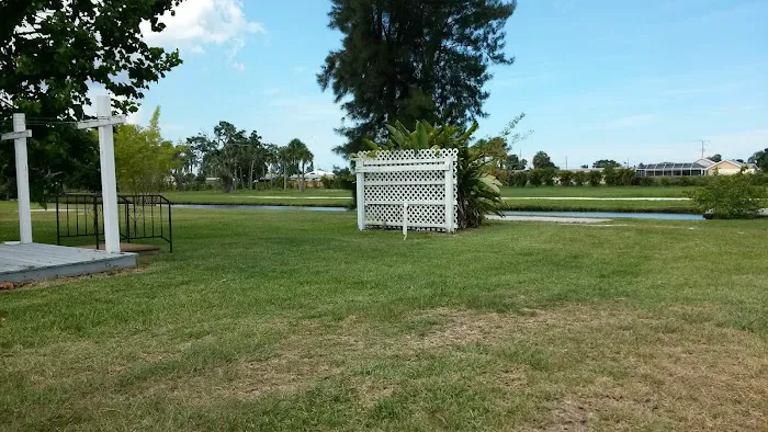 Town & Country Mobile Home Park Picture 2