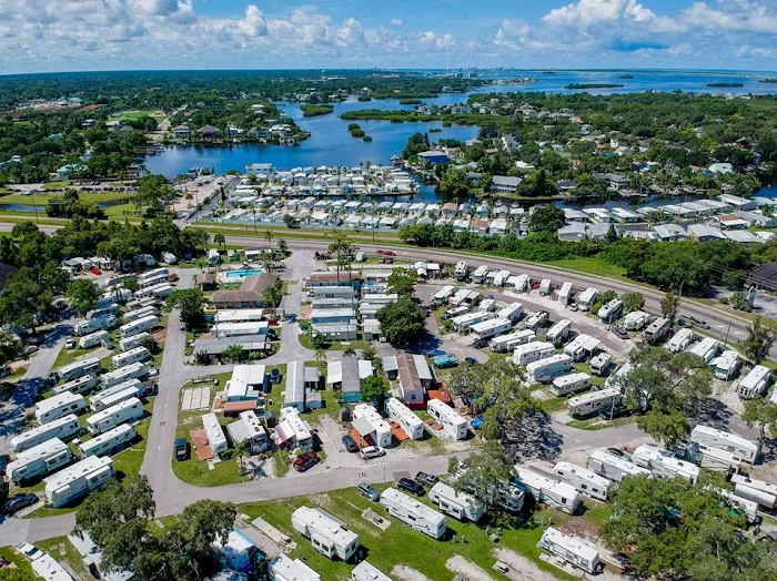 Bay Aire RV Park Picture 6