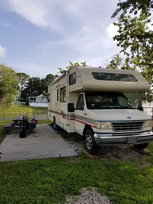 Sherwood Forest RV Resort Picture 8