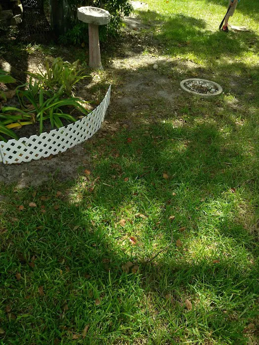 Blue Jay Estates Mobile Home Park Picture 10