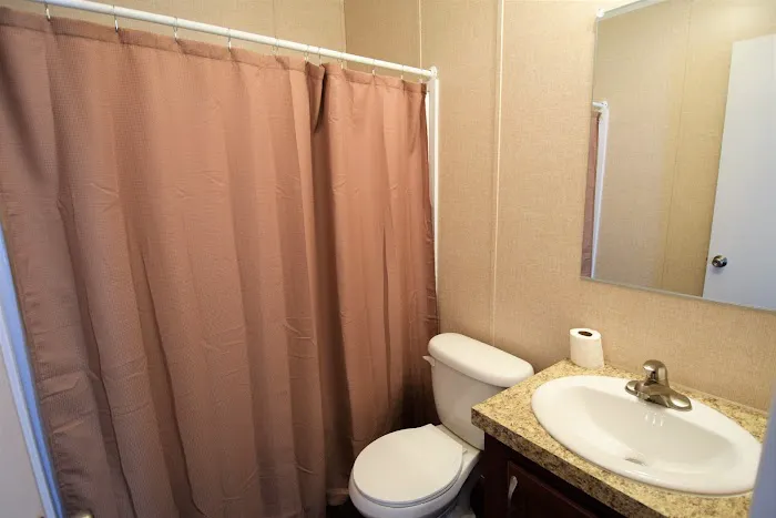Leisure Homes Mobile Home Park Picture 9