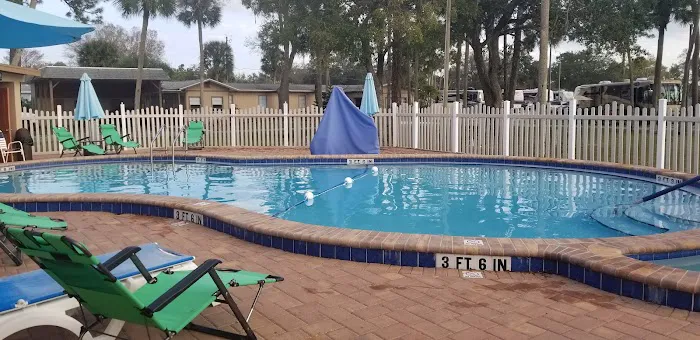 Space Coast RV Resort Picture 1