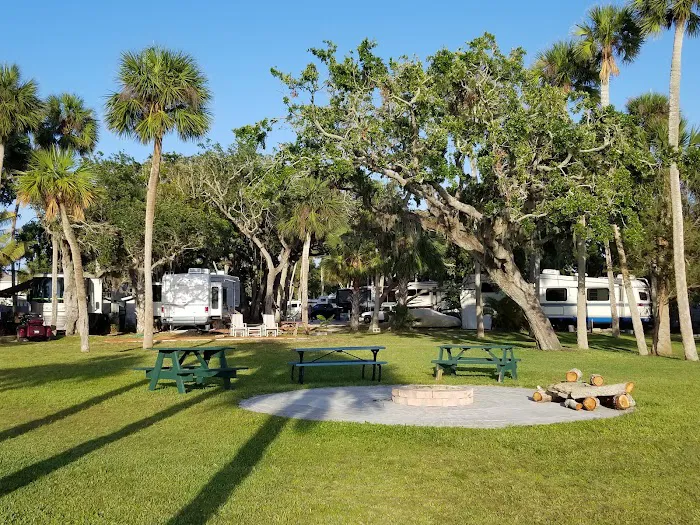 Carver's Cove RV Resort Picture 5
