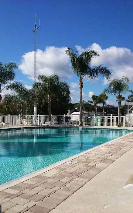 Emerald Pointe RV Resort Picture 2