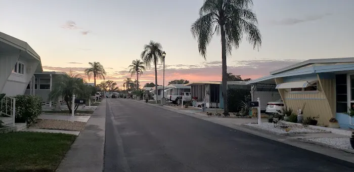 Honeymoon Mobile Home Park Picture 1