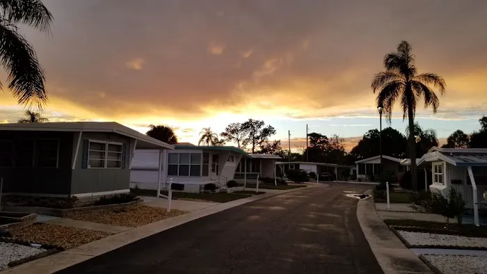 Honeymoon Mobile Home Park Picture 4