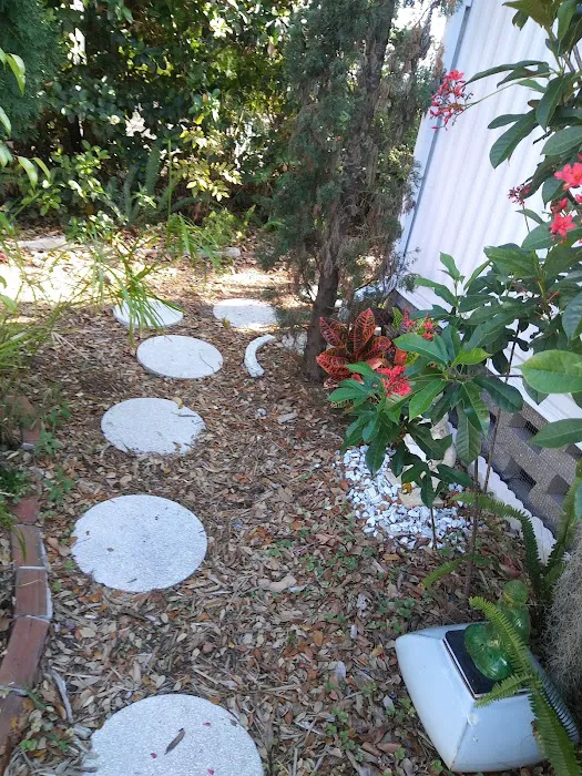Doral Village Picture 9