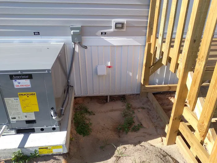 Colonial Mobile Home Park Picture 6