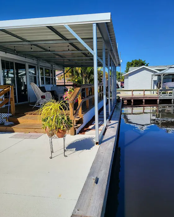 Shelter Cove Picture 4