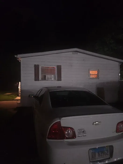 Paul's Friendly City Manufactured Home Picture 9