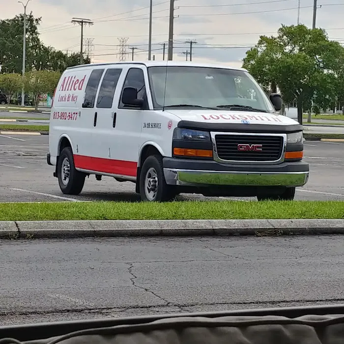 Sunshine Trailer Park Picture 10