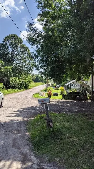 Patty's Trailer Park Picture 9