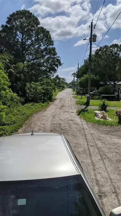 Patty's Trailer Park Picture 8