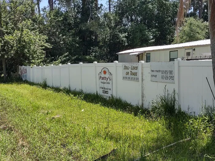 Patty's Trailer Park Picture 7