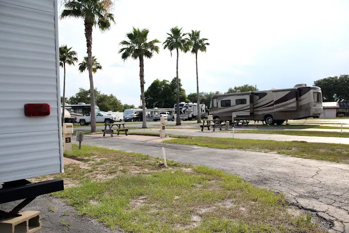 East Haven RV Park Picture 3