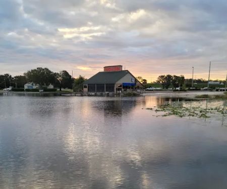 Shipp-Reck Harbor Mobile Home