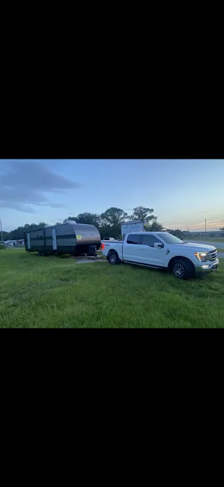 A & B RV & Mobile Home Picture 8